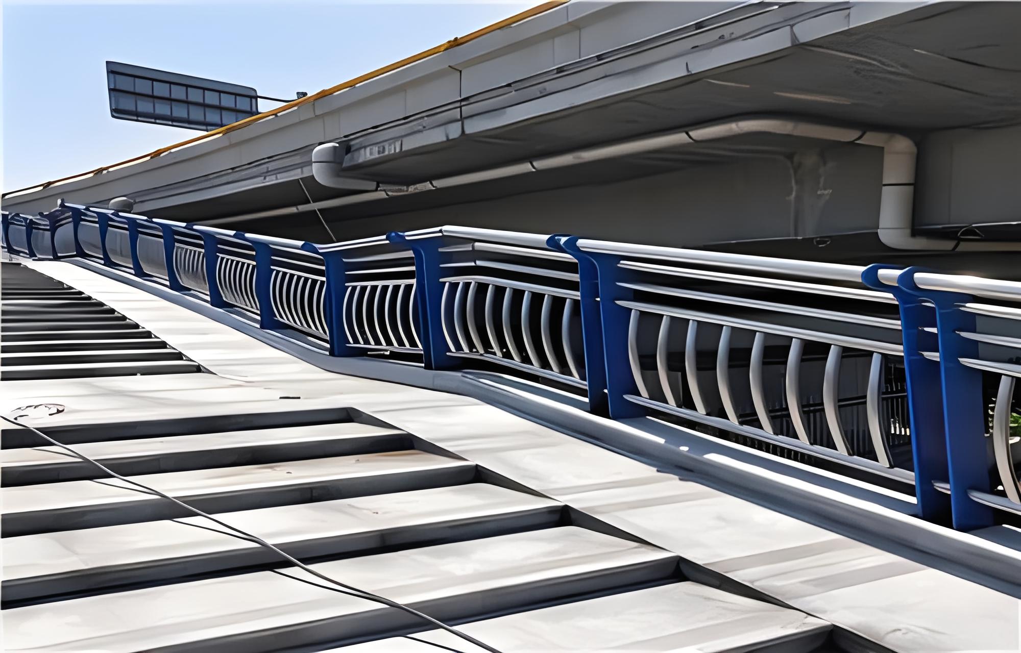 山东不锈钢桥梁护栏维护方案：确保安全，延长使用寿命